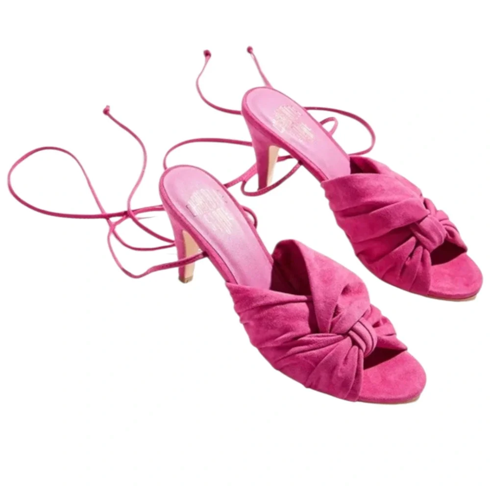 Charlotte Stone Pink Melle‎ Kitten Heel Sandals New in Box Size 7